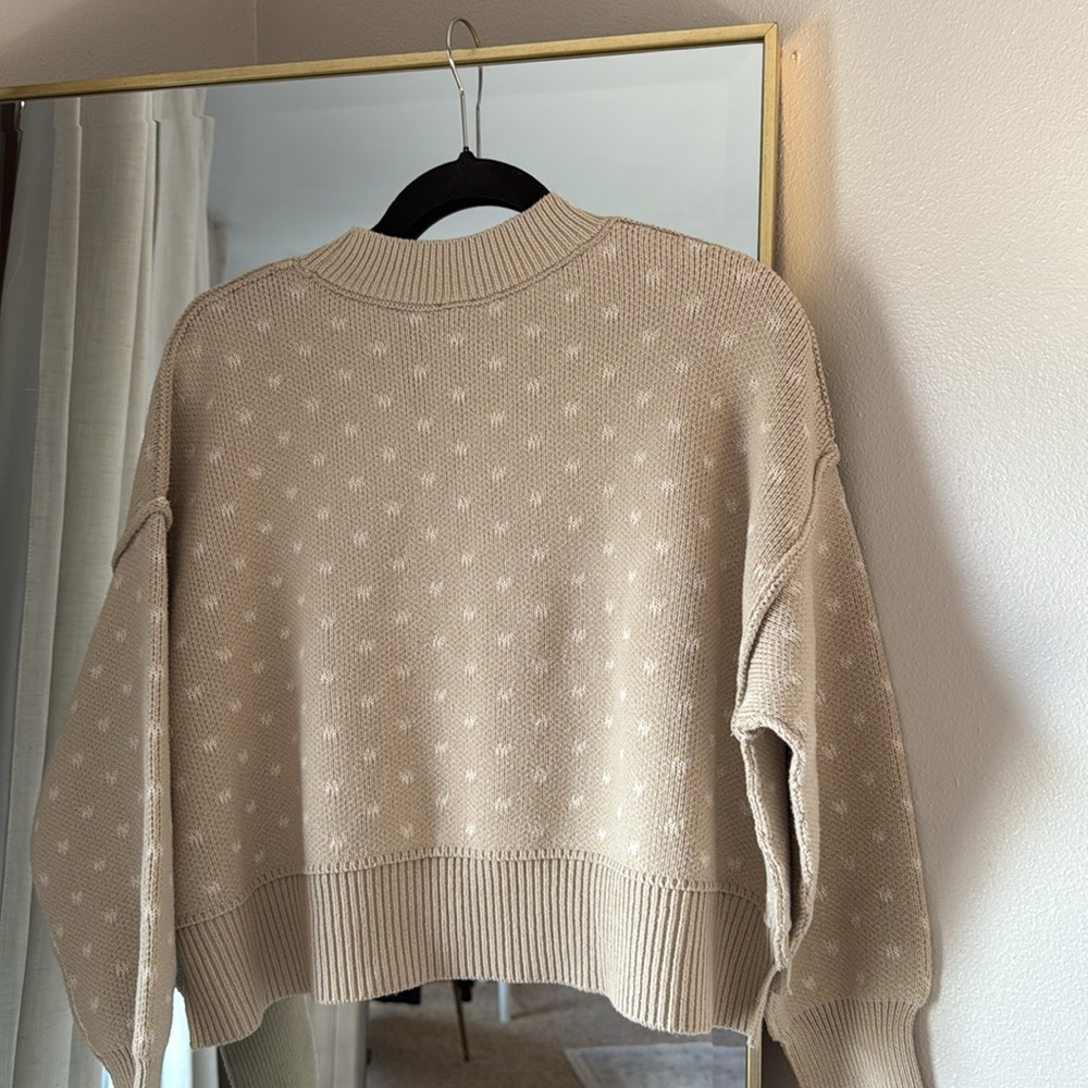 NWT Free People Easy Street Patterned Crop Sweater Hearts Beige Tan - Picture 9 of 11